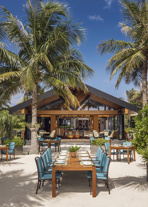 Glow at Waldorf Astoria Maldives Ithaafushi thumbnail 2